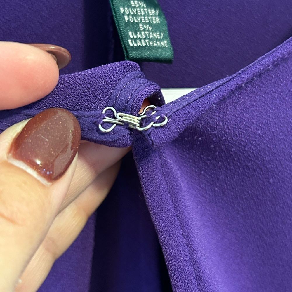 Ralph Lauren Women's Jersey Keyhole Top size small purple - Picture 5 of 7
